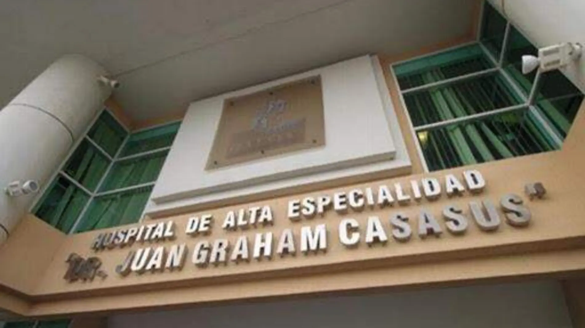 HOSPITAL JUAN GRAHAM CASASUS-CARLOS PEREZ